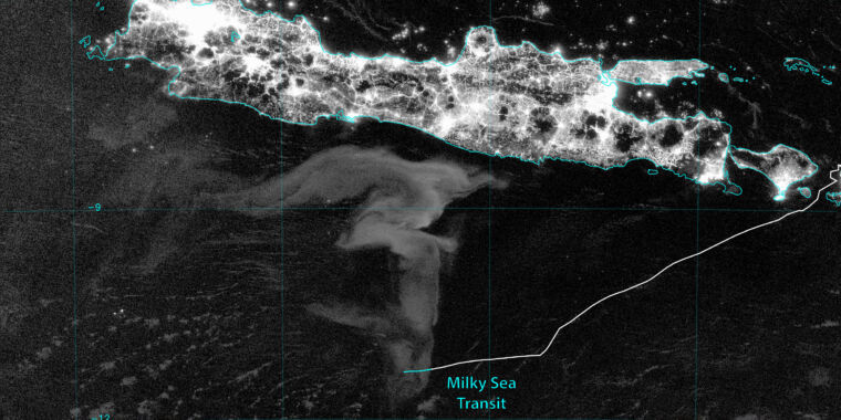 Satellite images + happy boat trip give new information about glowing "seas of milk"