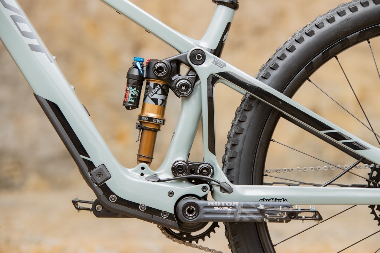 Pivot Shuttle SL Suspension DW Link