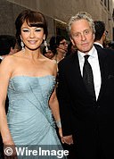   Catherine Zeta Jones and Michael Douglas