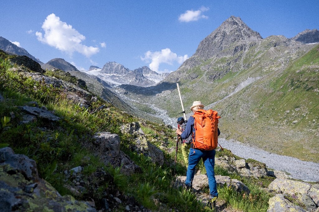 Austrian scientists are trying to unravel the mysteries of melting glaciers