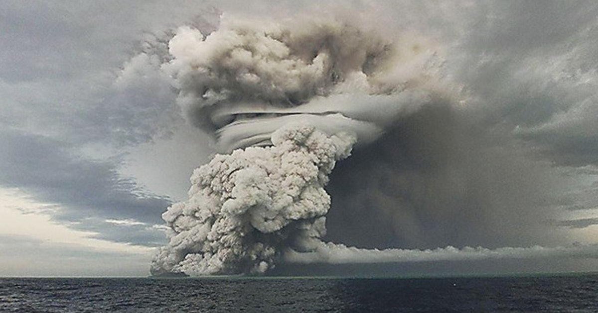 Looks!  The eruption of the extreme Tonga volcano leaves a telltale fingerprint in space