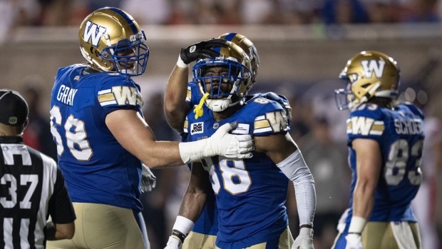 Blue Bombers Dominate Fourth Quarter, Remain Undefeated With Victory Over Alouettes - TSN.ca