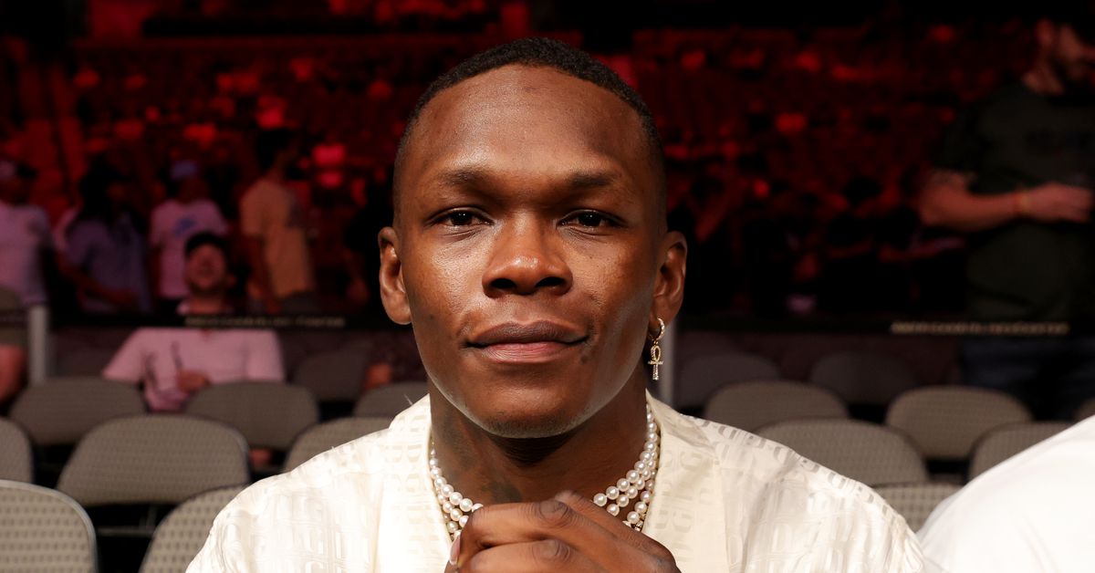 Israel Adesanya excited for Alex Pereira at UFC 280: 'I'll slam that ass'