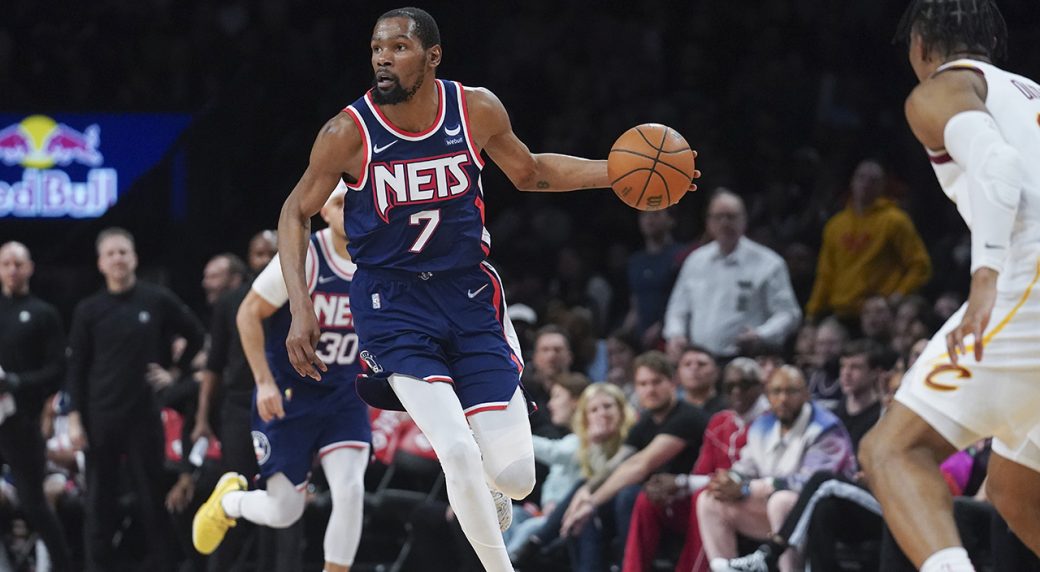 Report: Durant asks Nets to choose between trading him or firing Nash and Marks