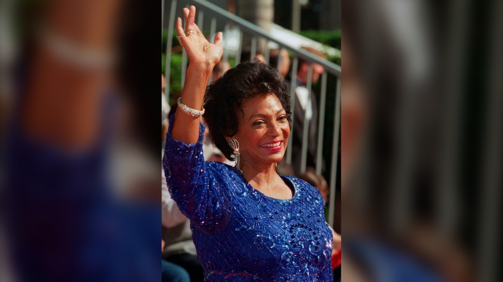 'Star Trek' stars and celebrities react to the death of Nichelle Nichols