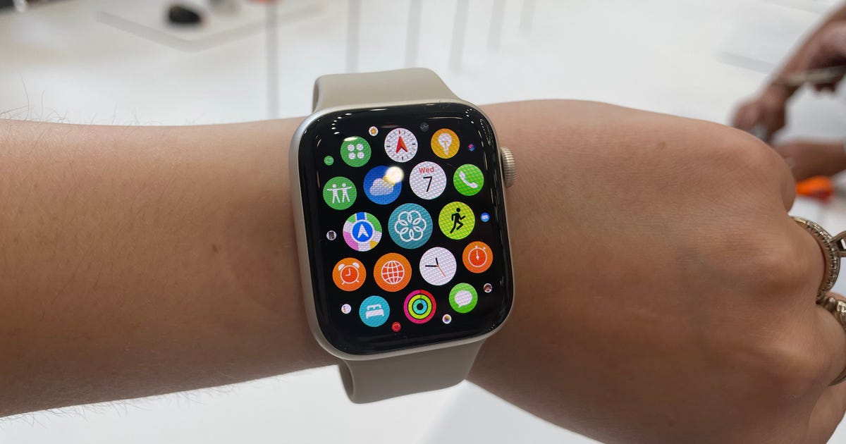 Apple Watch SE hands-on: A faster watch at a lower price