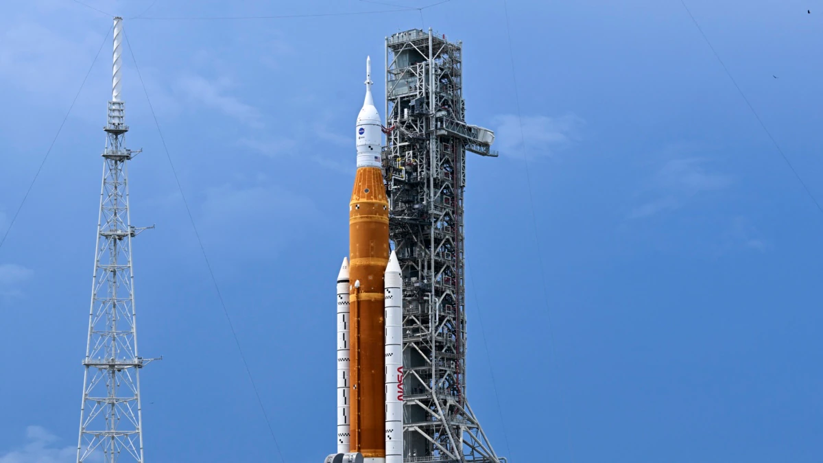 Despite cost overruns and delays, NASA hopes to launch Artemis 1 this year