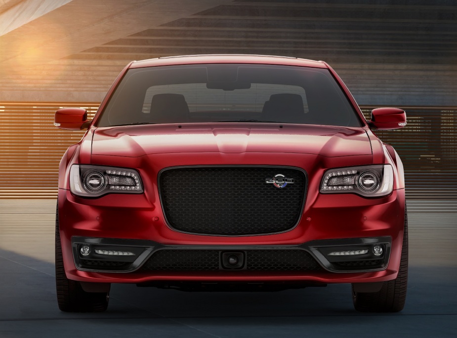 The new Chrysler 300C is a festive 300 V8 with 485 hp.