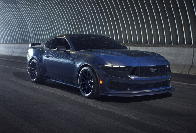 2024 Ford Mustang Dark Horse