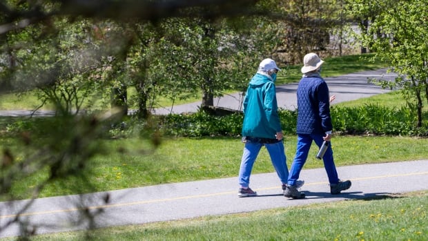 Walking 10km a day is a health sweet spot, study finds - and walking faster is even better  CBC radio