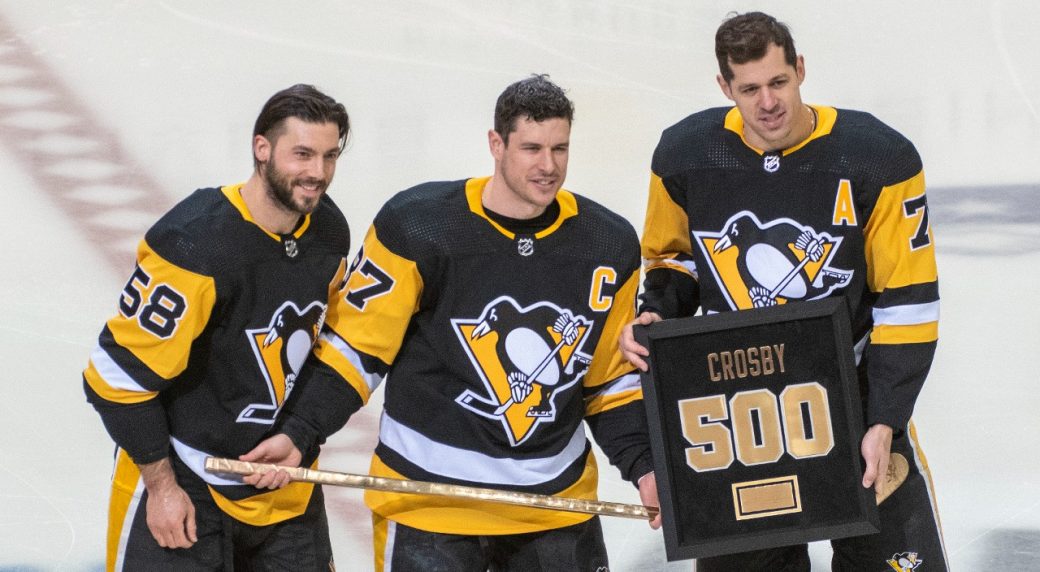 Sidney Crosby speaks to Malkin about the uncertainty of playing past his contract