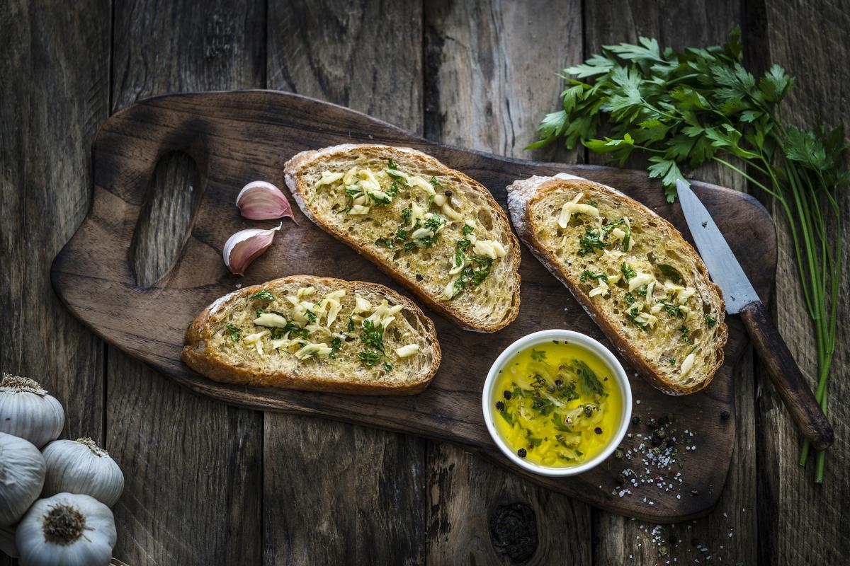 7 Mediterranean Diet Foods High in Luteolin, the Secret Anti-Inflammation and Anxiety Nutrient