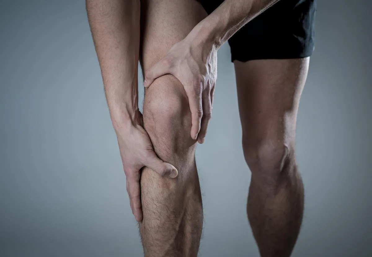 In many cases of Baker’s cysts, testing reveals tight hamstring muscles with weakness in the hips and buttocks paired with strong quadriceps (thigh) muscles resulting in a muscular imbalance, writes Ernie Schramayr.