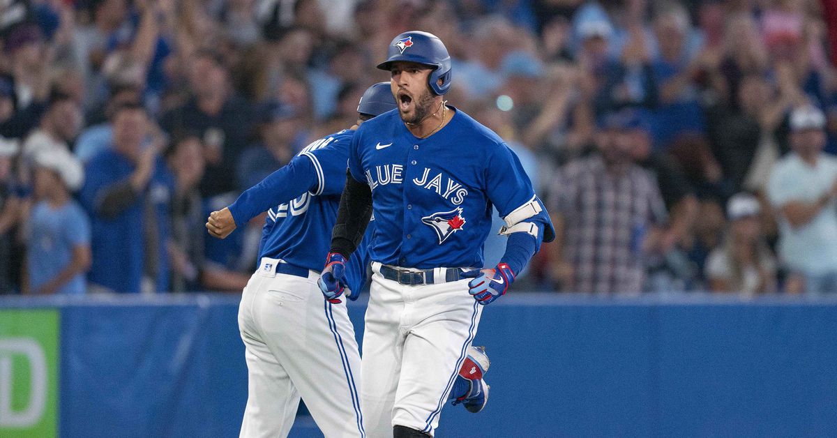 Bats show up late but loud, Jays win 7-2