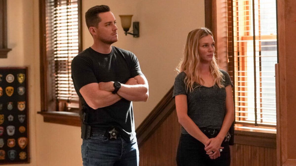 Chicago PD boss breaks Upstead's momentum and "fallout" after season 10 premiere, plus conflict with Voight