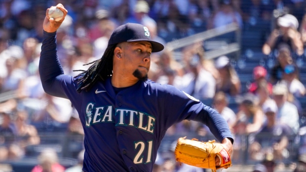 Mariners and Castillo agree five-year, $108 million extension - TSN.ca