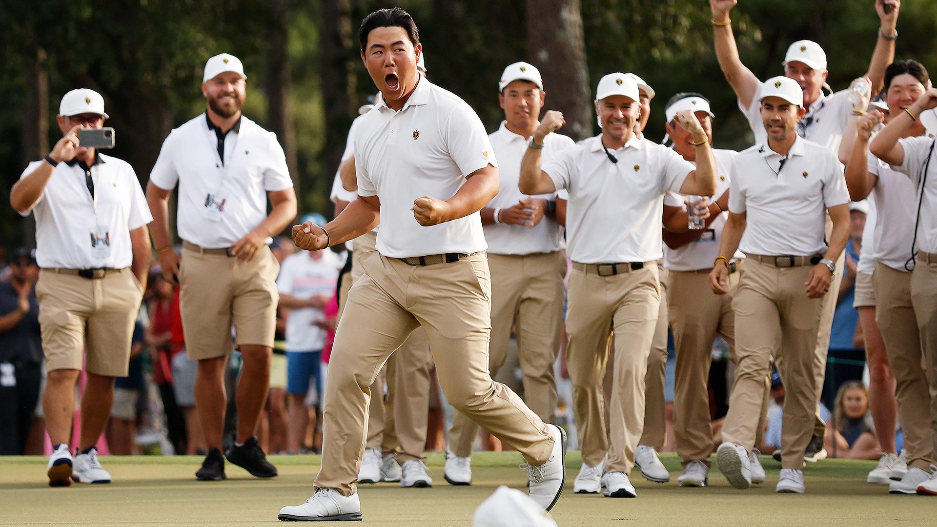 Presidents Cup Recap: Led by Tom Kim, the Internationals draw within four points