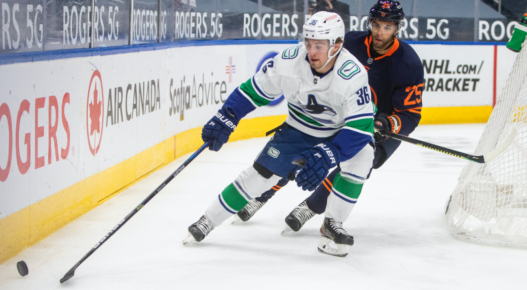 Rejuvenated Hoglander opens eyes at Canucks camp: "He looks so much faster"