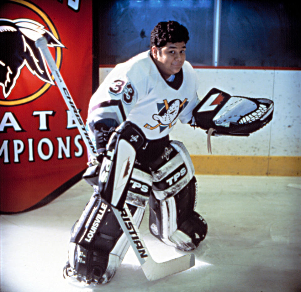 Weiss acted in the Mighty Ducks films as a child.  (Photo: Everett Collection)