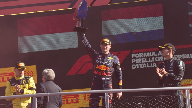 Verstappen wins Italian GP for the first time and is close to the title - TSN.ca