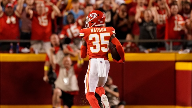 Watson's pick-six leads Chiefs' rally over Chargers - TSN.ca