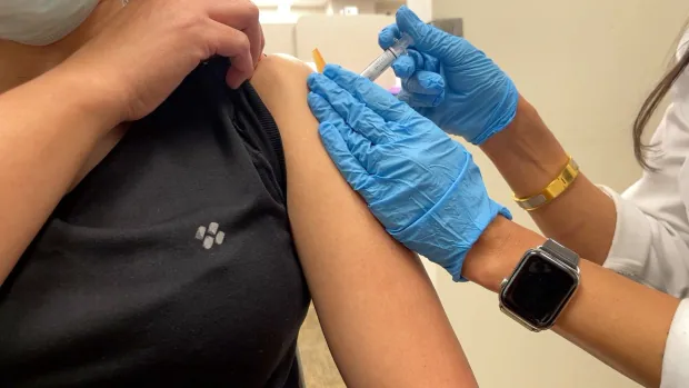 What do I need to know about this year's flu shot?  |  CBC radio