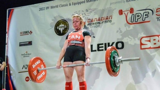 Winnipeg woman, 62, wins gold at World Powerlifting Championships |  CBC News