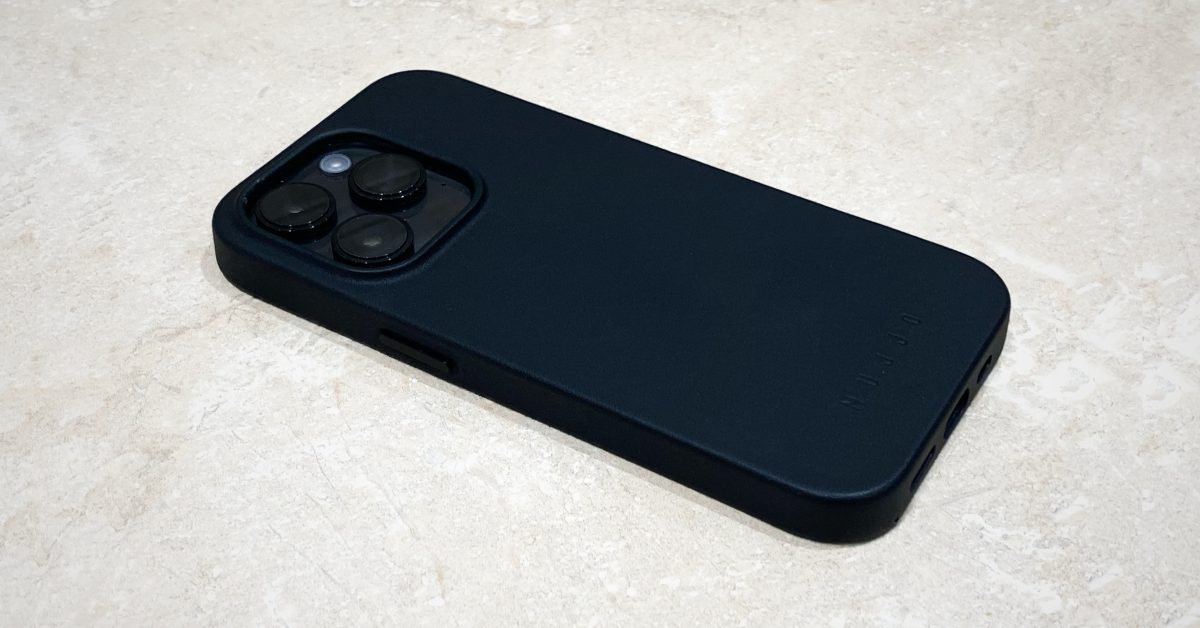 Review: The Mujjo leather iPhone 14 case has an Apple-like fit and finish and is available in black