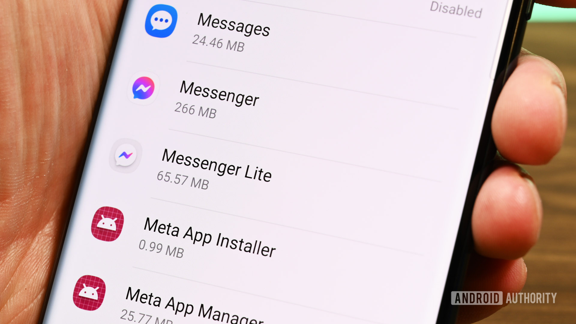 Messenger vs Messenger Lite