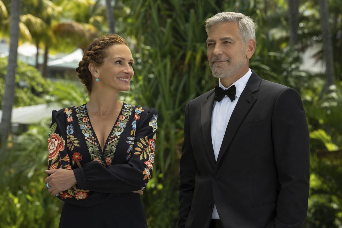 Review: George Clooney and Julia Roberts add a lot of charm to the rom-com Ticket to Paradise