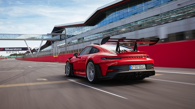 The aerodynamic new 911 GT3 RS from Porsche has a massive wing that uses the wind for more power