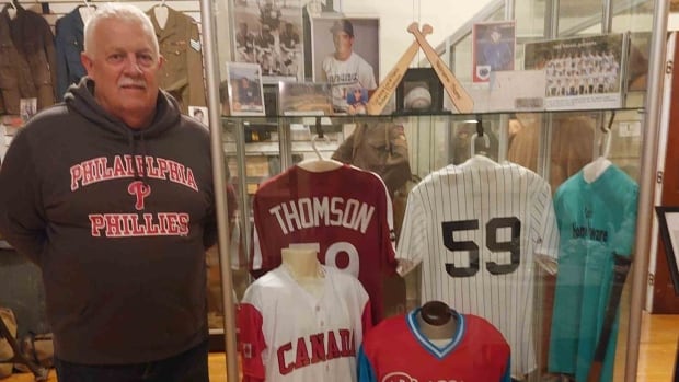 Phillies manager Rob Thomson's Ontario hometown gears up to celebrate World Series |  CBC sport