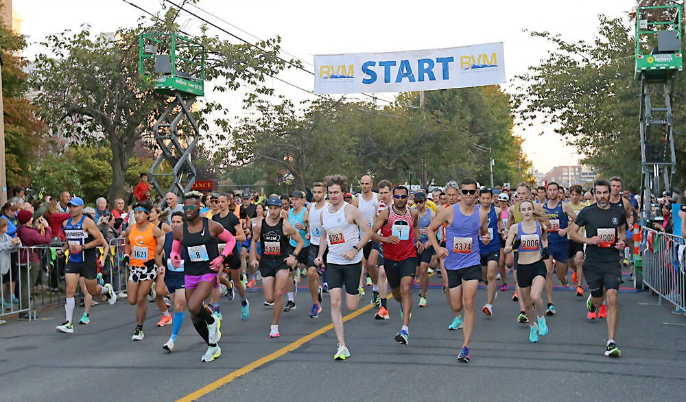 Balcha, Boutin win men's and women's titles at the 2022 Royal Victoria Marathon