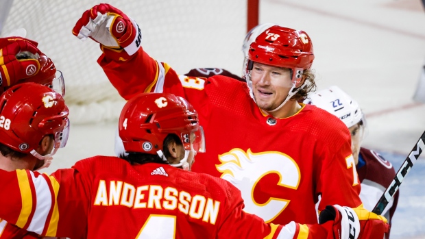 Flames end season-opening drought with win over Avalanche - TSN.ca