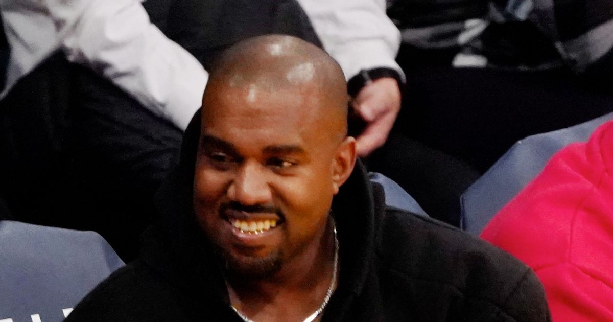 Jamie Lee Curtis, Mandy Moore, John Legend, Piers Morgan and more stars react to Kanye West's anti-Semitic tweet