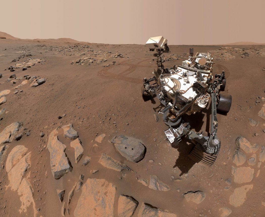 SCHMIDT and HERD: The Perseverance rover collects rock samples from Mars to bring them back to Earth