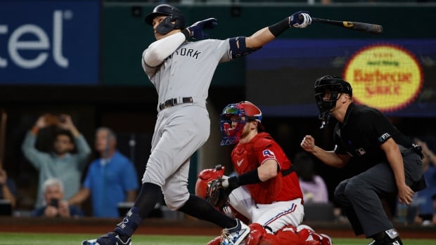 Yankees' judge hits 62nd home run, beating Maris' American League record |  CBC sport