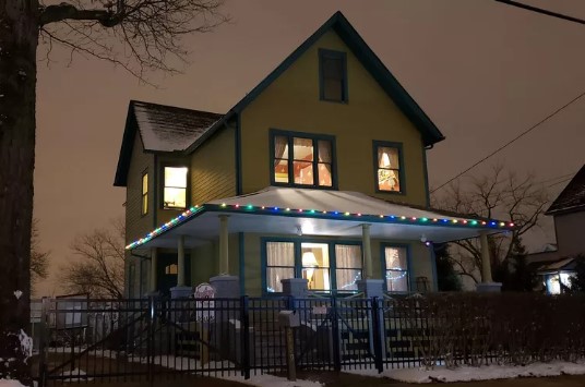 Iconic 'A Christmas Story' Home For Sale - No Asking Price - National |  Globalnews.ca